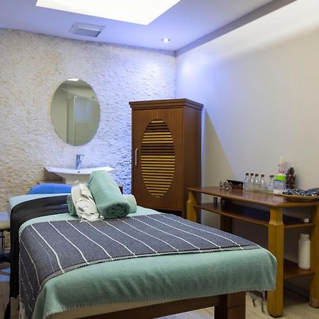 Anemon Cigli Hotel Smirne Esterno foto