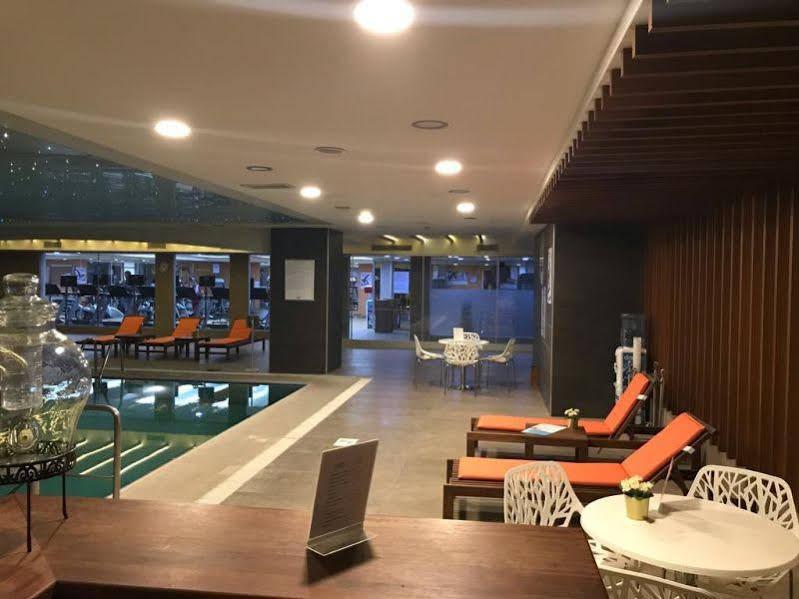 Anemon Cigli Hotel Smirne Esterno foto